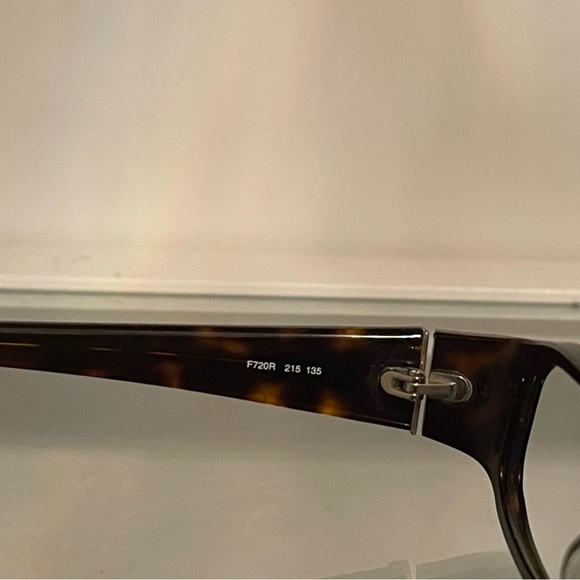 VGUC FENDI Eyeglass Frames Tortoise F720R 215 135 Italy Designer main image 7
